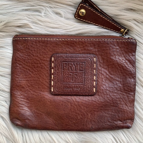 Frye Handbags - Frye Pouch